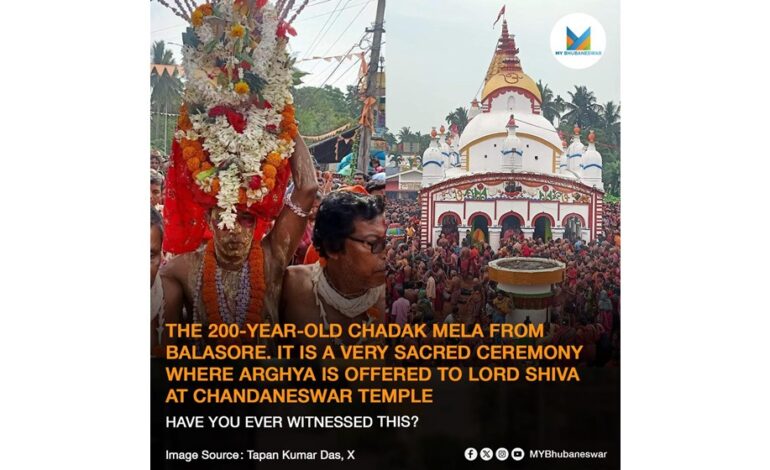 THE 200-YEAR-OLD CHADAK MELA FROM BALASORE. IT IS A VERY SACRED CEREMONY WHERE ARGHYA IS OFFERED TO LORD SHIVA AT CHANDANESWAR TEMPLE. HAVE YOU EVER WITNESSED THIS?